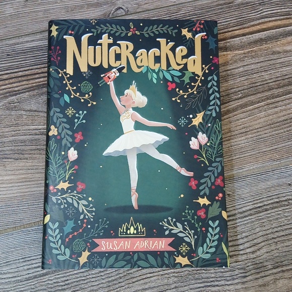 NutCracked By Susan Adrian New Book - Picture 1 of 6